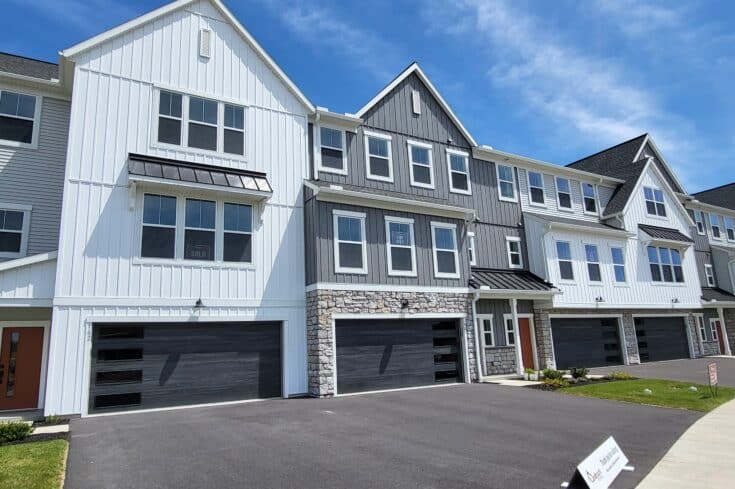 Garage Doors in Schaefferstown, PA