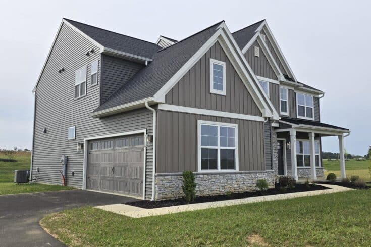 Garage Doors in Cleona, PA